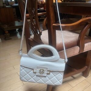Valentino Orlandi NWOT Ivory Quilted Two Way Top Handle Crossbody Bag Beige